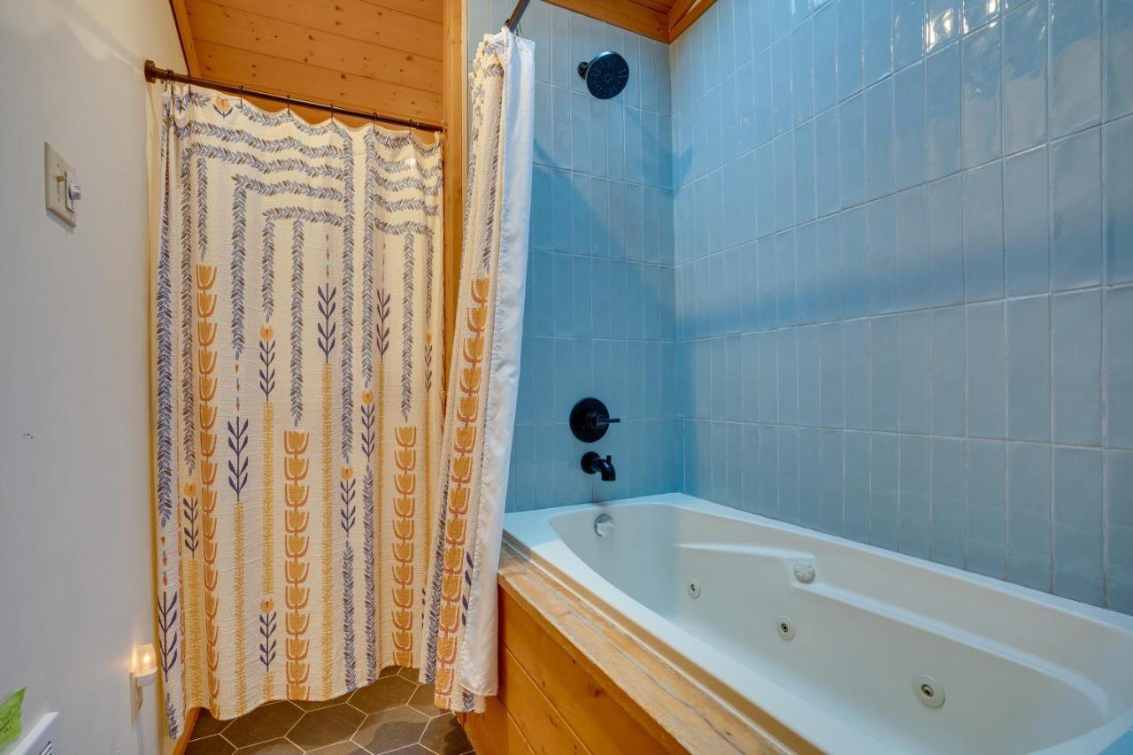 Leavenworth Cabin With Private Hot Tub! Экстерьер фото