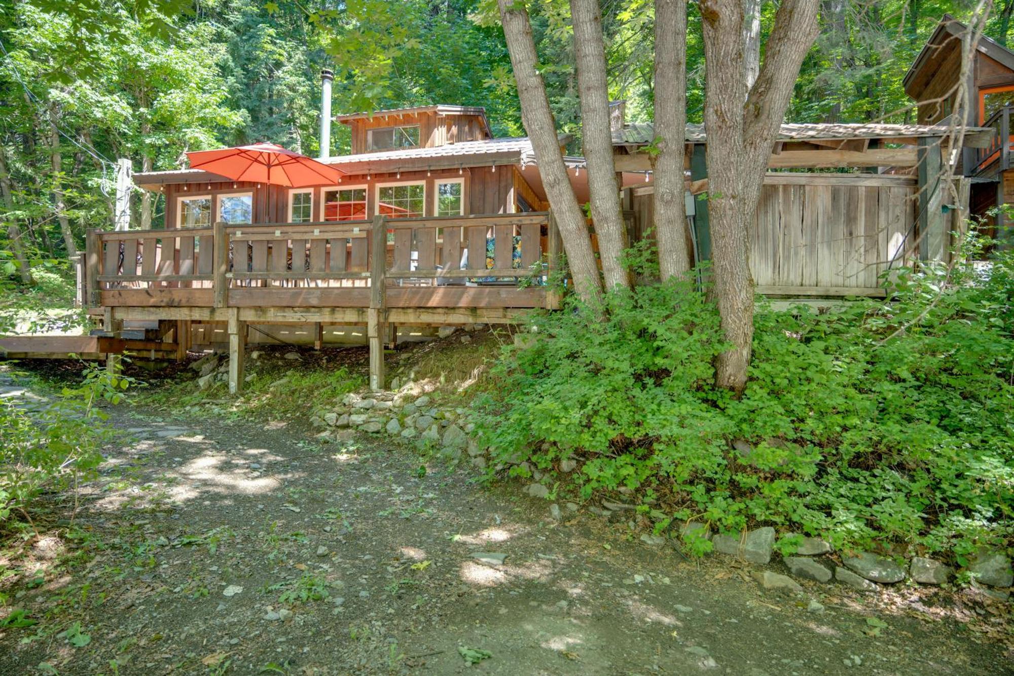 Leavenworth Cabin With Private Hot Tub! Экстерьер фото