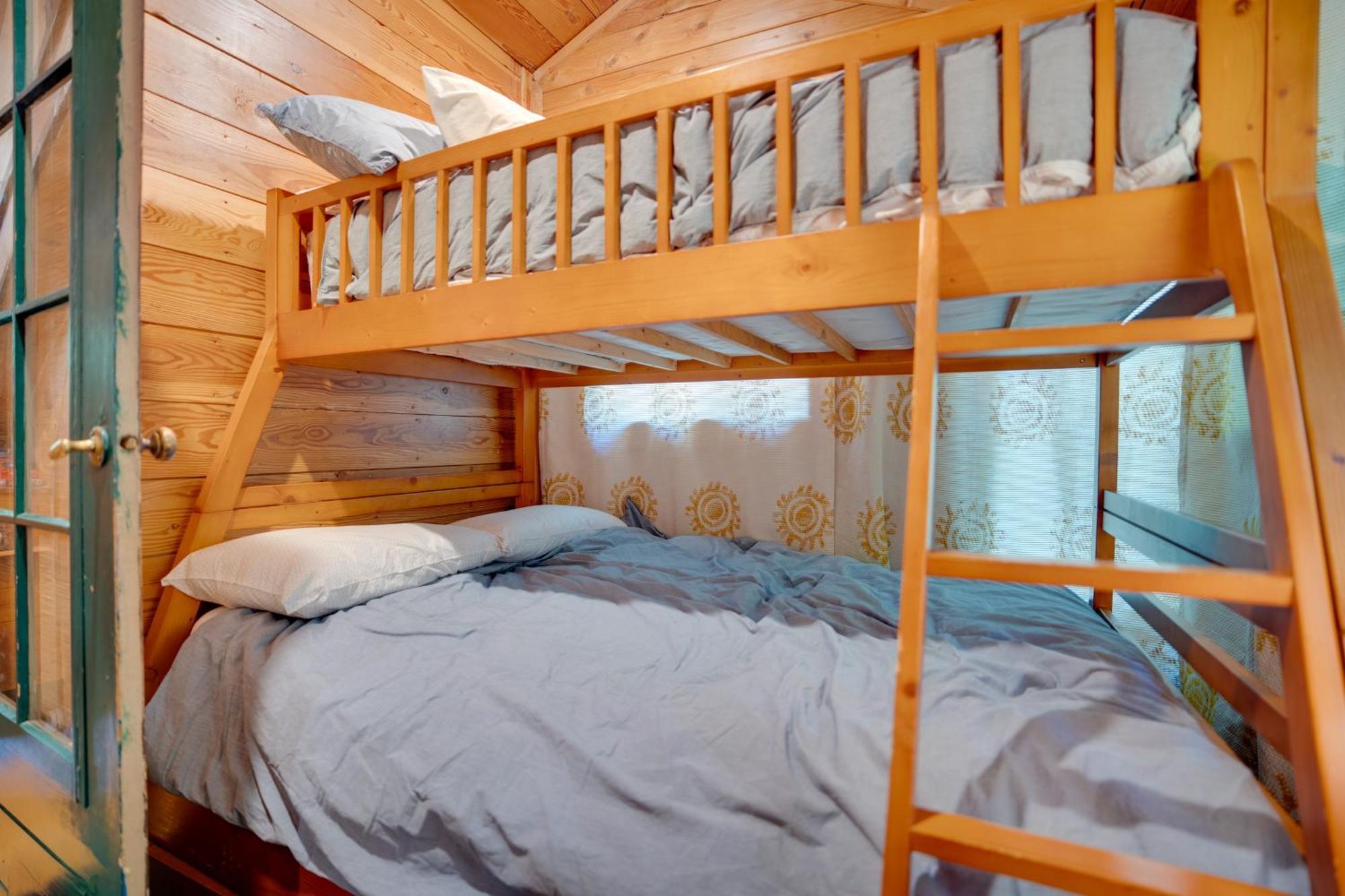 Leavenworth Cabin With Private Hot Tub! Экстерьер фото